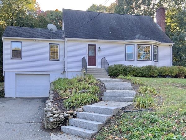 143 Highland St, Lunenburg, MA 01462