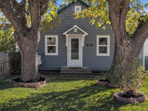 919 Franklin St, Marsing, ID 83639