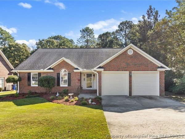 325 Lionshead Road , Fayetteville, NC 28311
