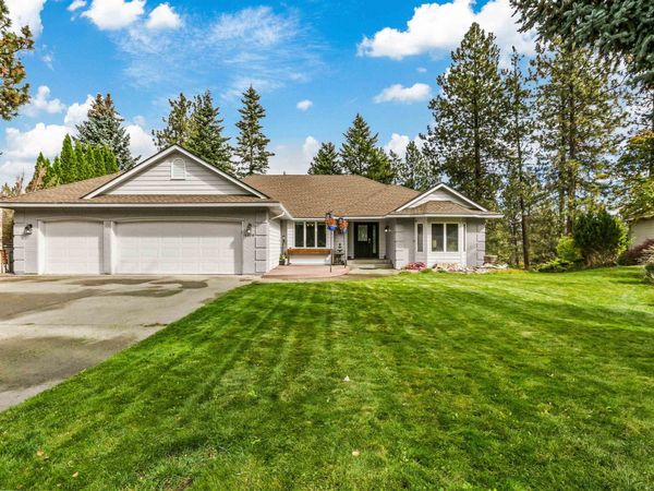 4608 S Progress Ct, Veradale, WA 99037