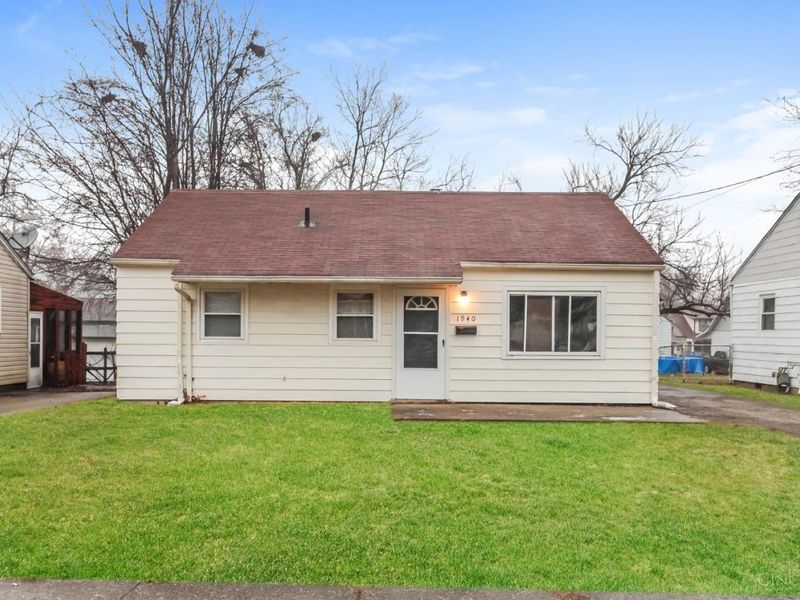 1940 Catalpa Avenue, North College Hill, OH 45239 Photo 1