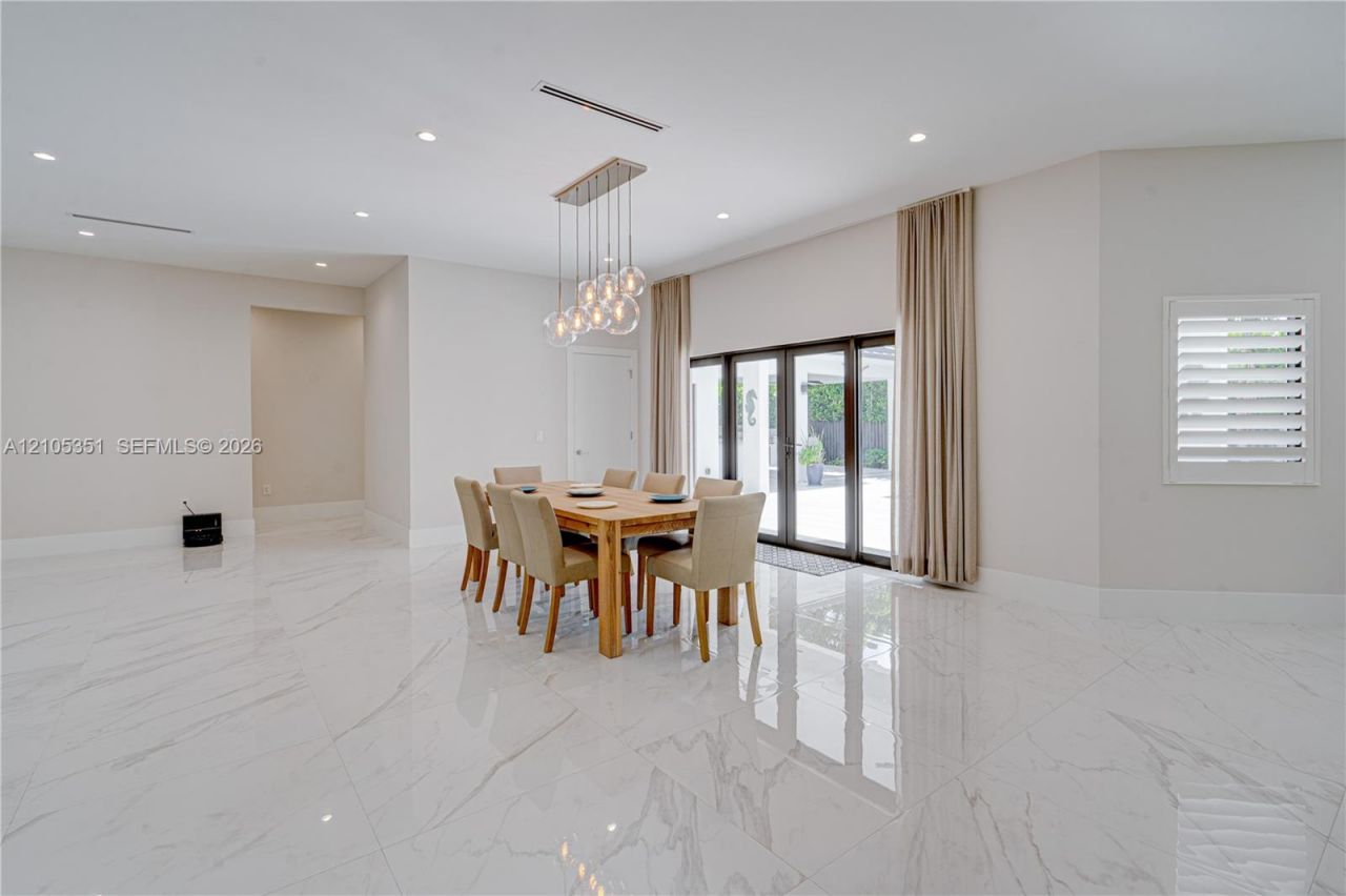 2521 SW 105th Ave , Miami, FL 33165 Photo