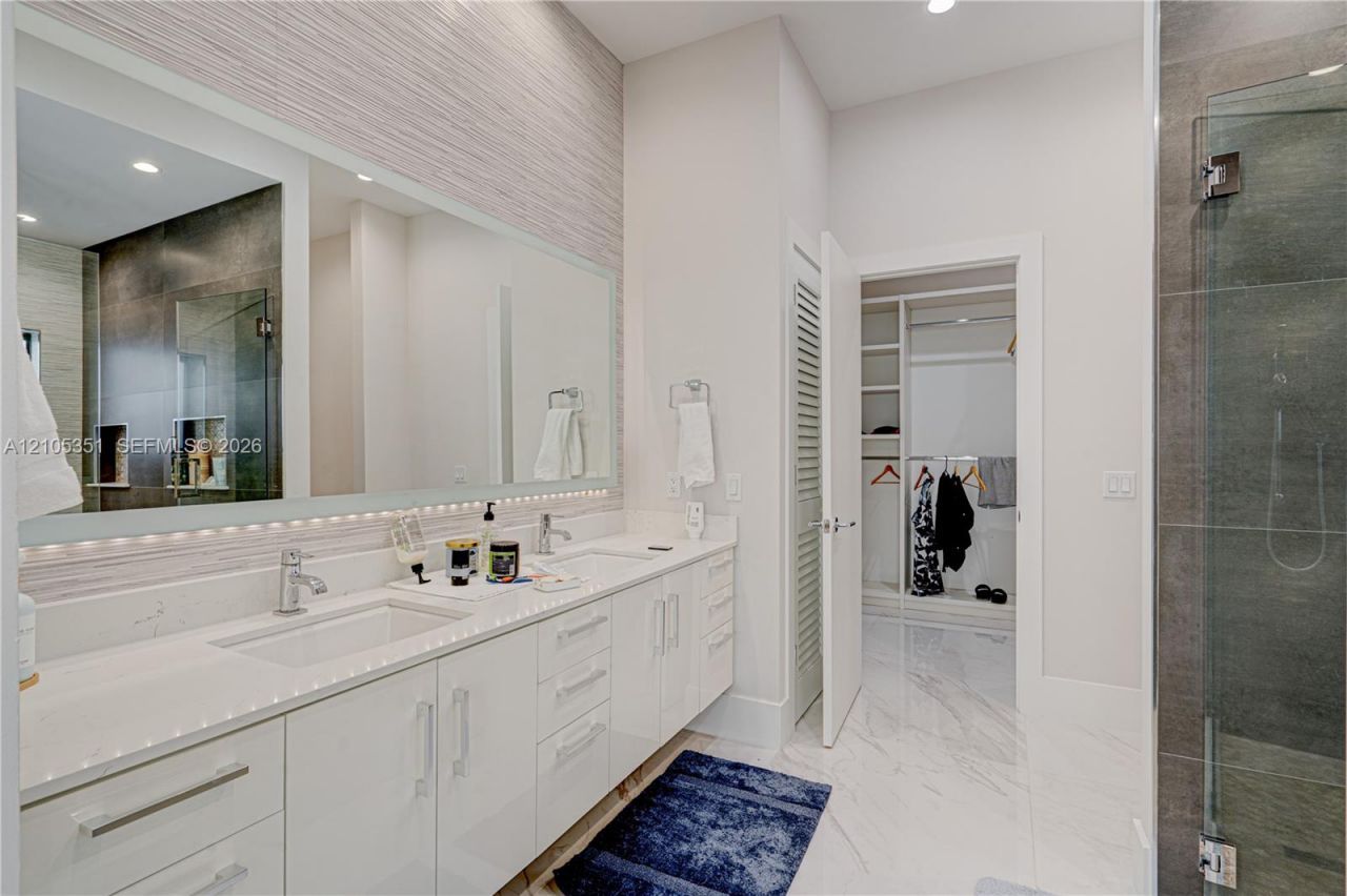2521 SW 105th Ave , Miami, FL 33165 Photo