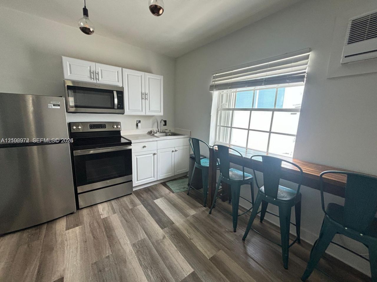 6966 Byron Ave , Unit 203, Miami Beach, FL 33141 Photo