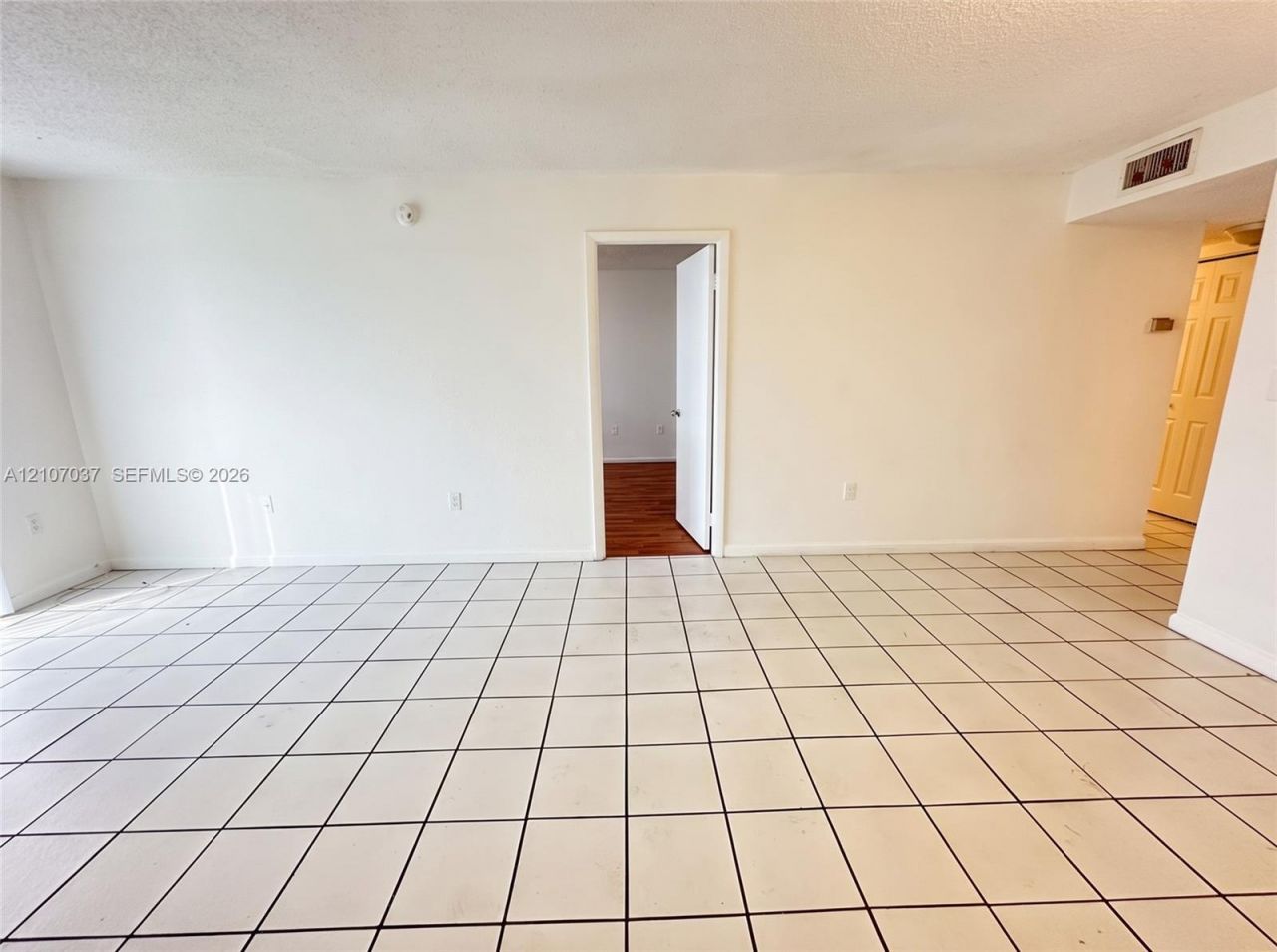 15600 NW 7th Ave, Unit 606, Miami, FL 33169 Photo