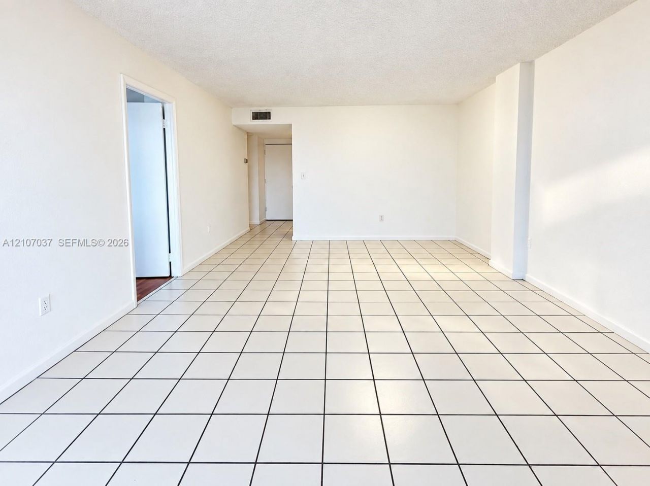15600 NW 7th Ave, Unit 606, Miami, FL 33169 Photo