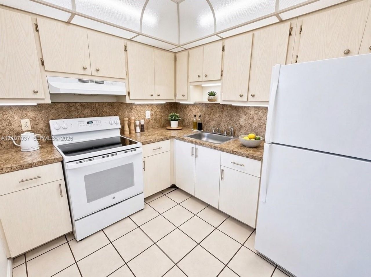 15600 NW 7th Ave, Unit 606, Miami, FL 33169 Photo