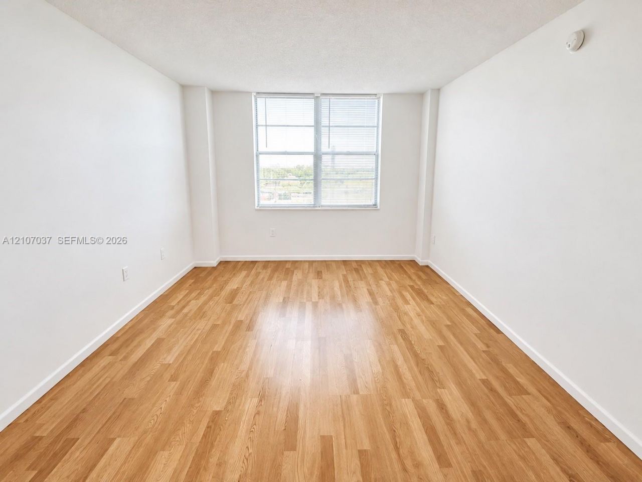 15600 NW 7th Ave, Unit 606, Miami, FL 33169 Photo