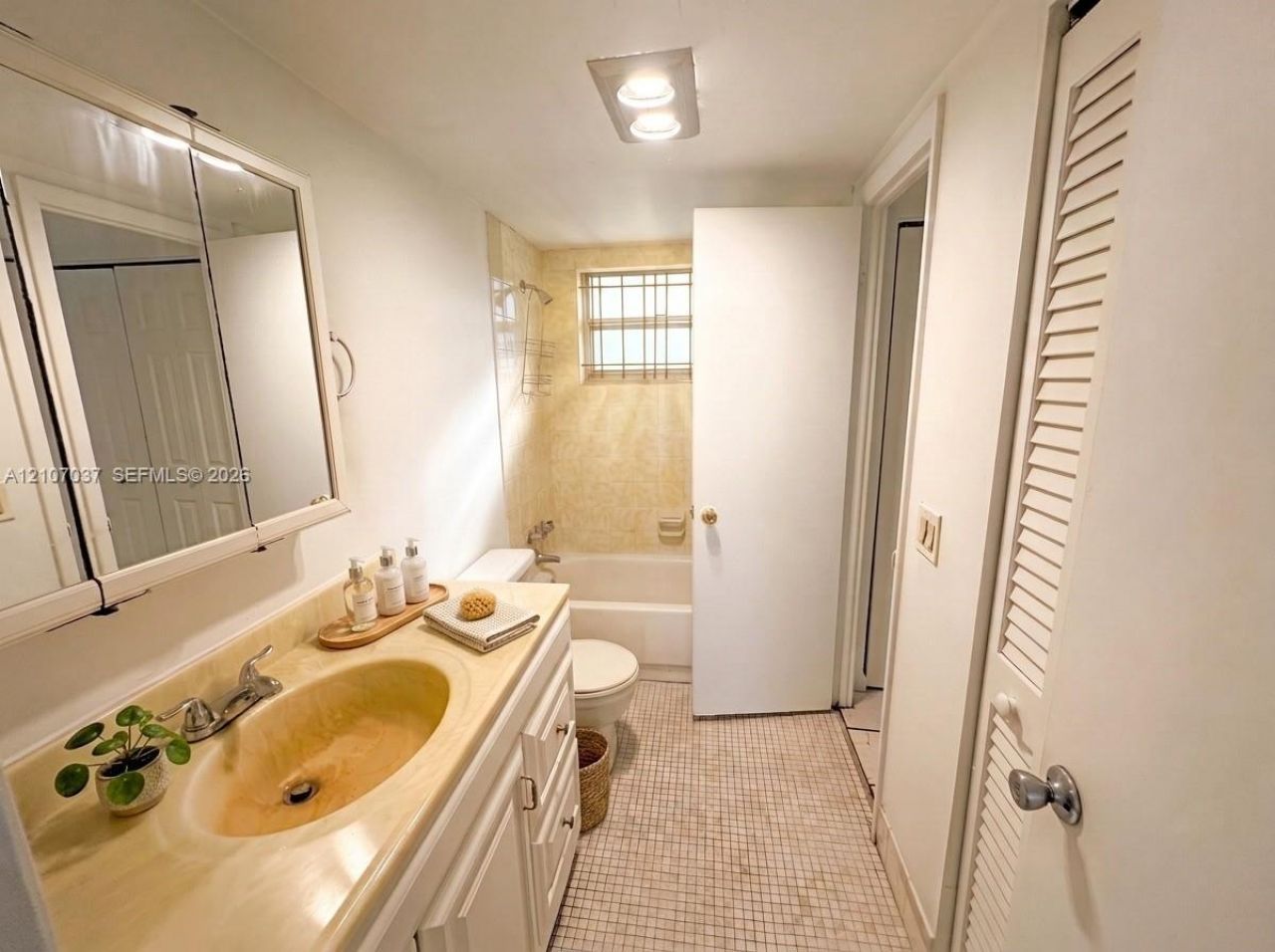 15600 NW 7th Ave, Unit 606, Miami, FL 33169 Photo