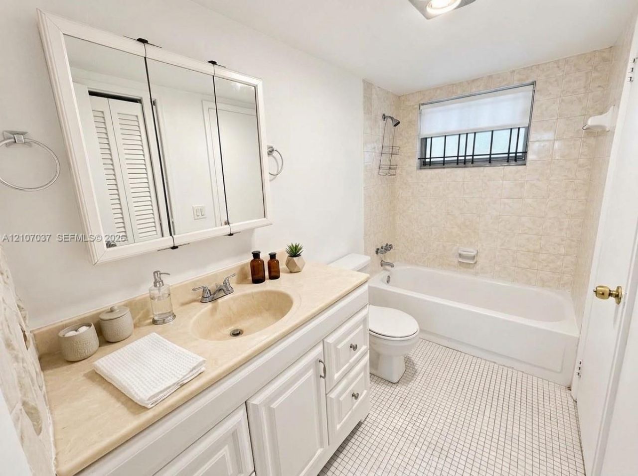 15600 NW 7th Ave, Unit 606, Miami, FL 33169 Photo