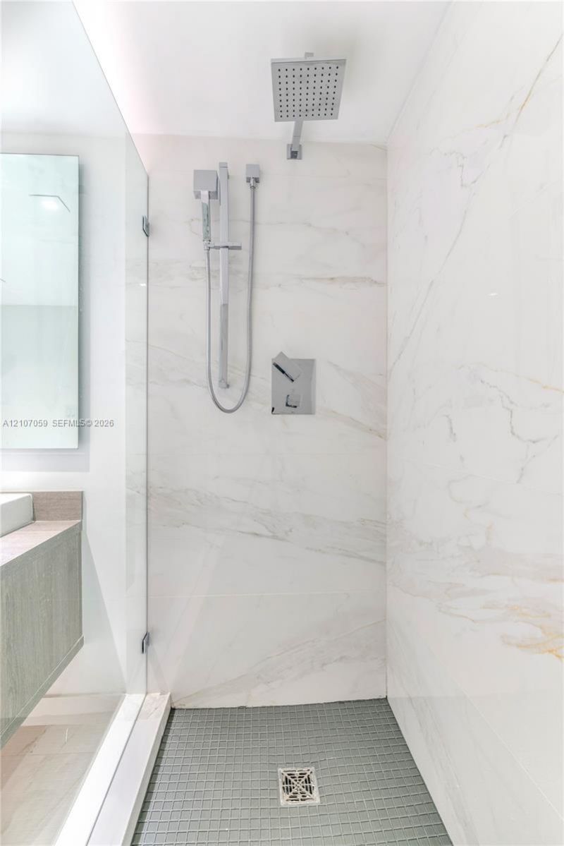 400 Sunny Isles Blvd, Unit 121, Sunny Isles Beach, FL 33160 Photo