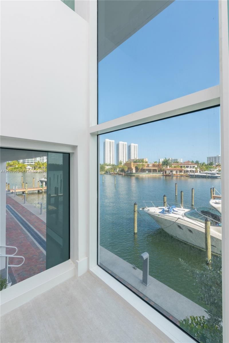 400 Sunny Isles Blvd, Unit 121, Sunny Isles Beach, FL 33160 Photo