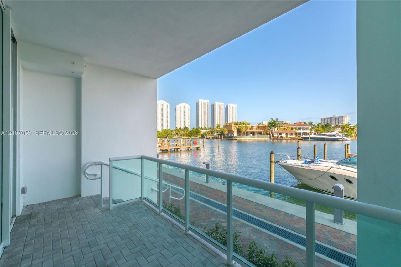 400 Sunny Isles Blvd, Unit 121, Sunny Isles Beach, FL 33160 Photo