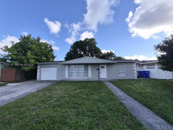 6482 SW 10th Ct , North Lauderdale, FL 33068