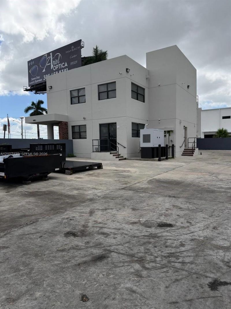 7380 NW 77th Ct , Medley, FL 33166 Photo