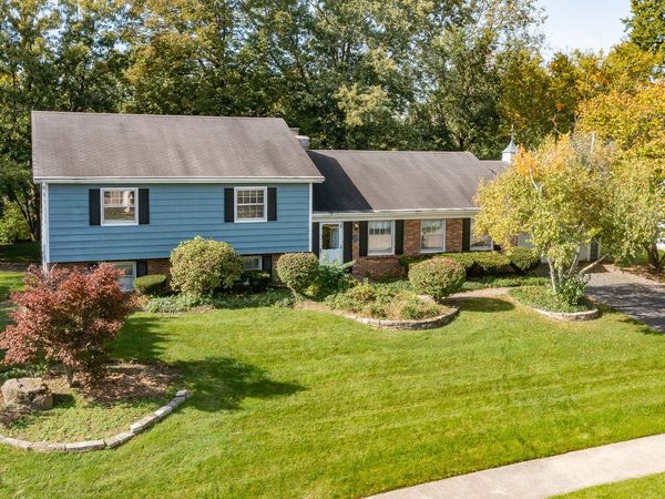 6S252 Cohasset Road , Naperville, IL 60540