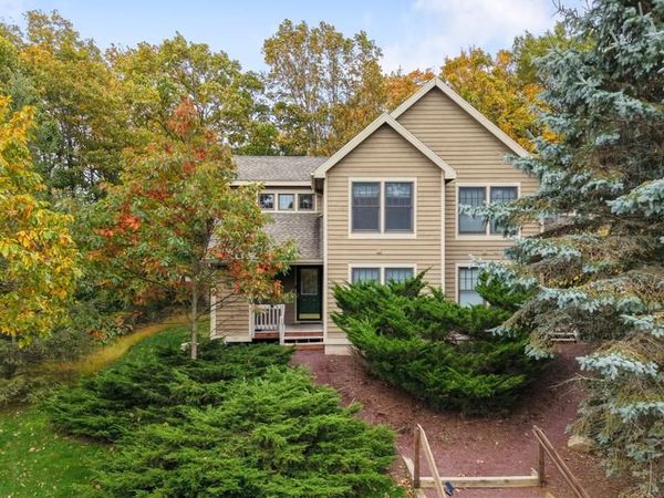 142 PINE COURT, TANNERSVILLE, PA 18372