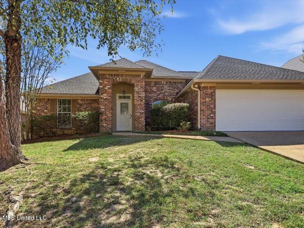429 Wildberry Circle, Pearl, MS 39208