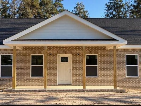 4801 Oakplace Drive, Vancleave, MS 39565