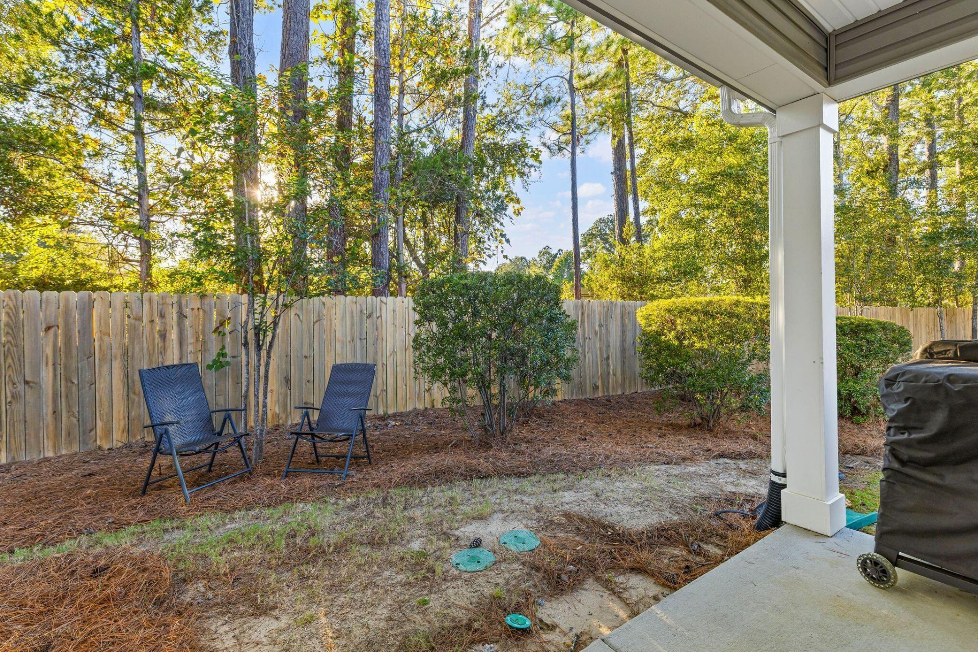 304 Twin Rivers Drive Photo 20