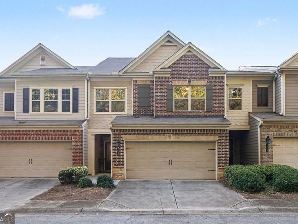 7015 Kingswood Run Drive, Atlanta, GA 30340