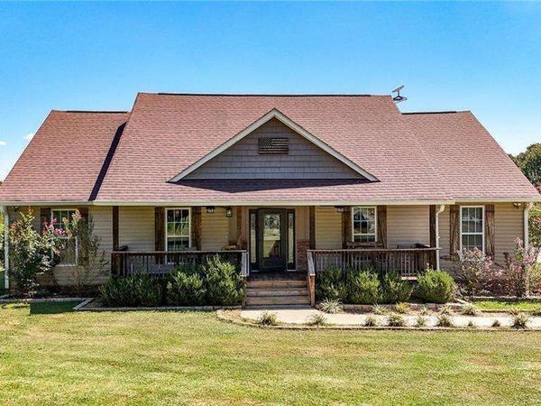 22 Ravenfield Road, Taylorsville, GA 30178