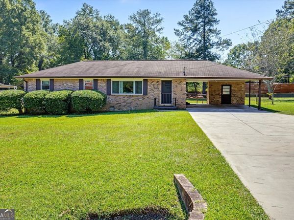 2275 Hurt Road SW, Marietta, GA 30008