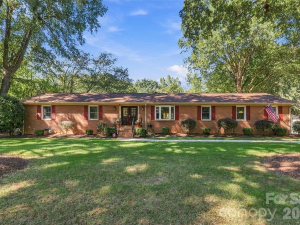 122 Keowee Circle, Indian Trail, NC 28079