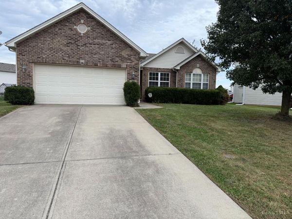 294 E Arlington Drive, Trenton, OH 45067