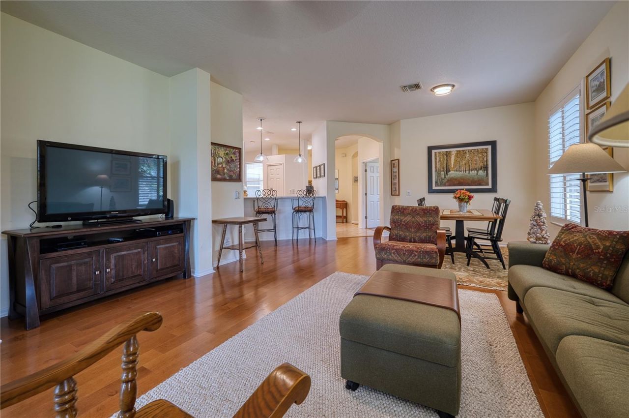 4269 Cascade Falls Drive , Sarasota, FL 34243 Photo