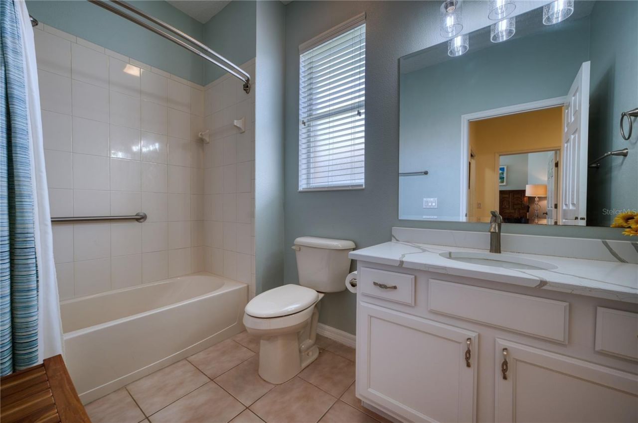 4269 Cascade Falls Drive , Sarasota, FL 34243 Photo