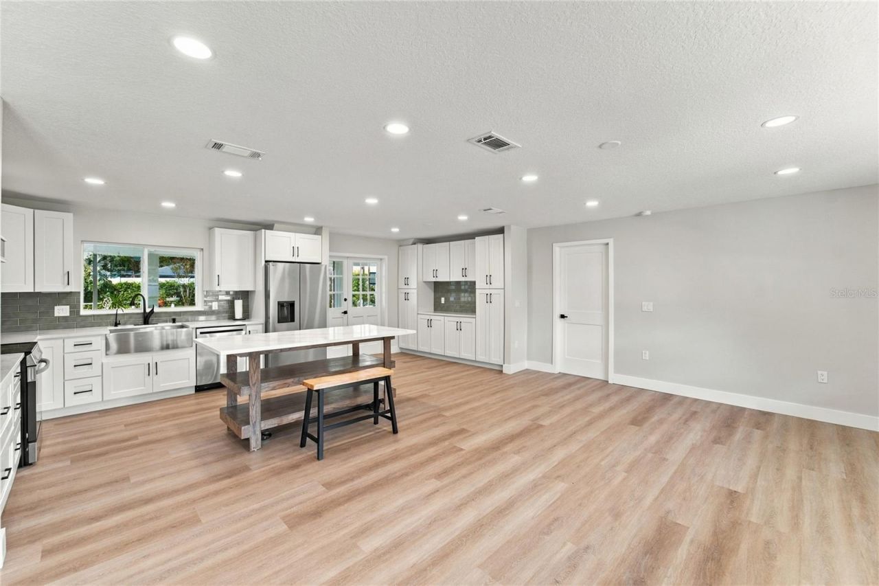 4123 Fallwood Circle, Orlando, FL 32812 Photo
