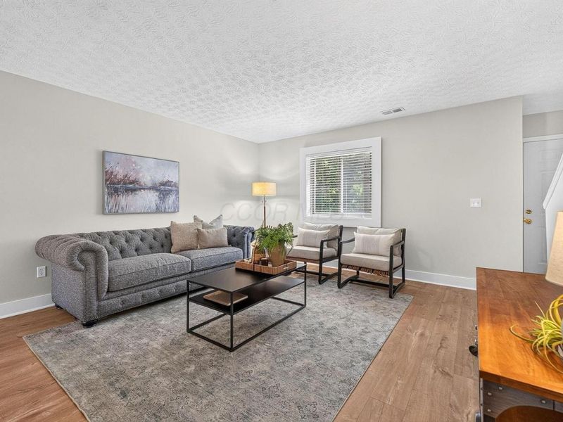 3203 Summerdale Lane, Unit 60, Columbus, OH 43221 Photo 10
