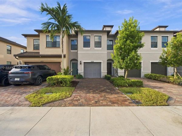2804 Troubadour St , Palm Springs, FL 33406