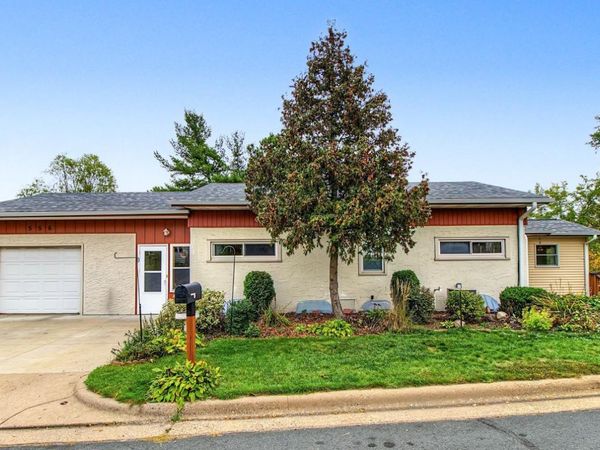 556 Turin Avenue, South Saint Paul, MN 55075