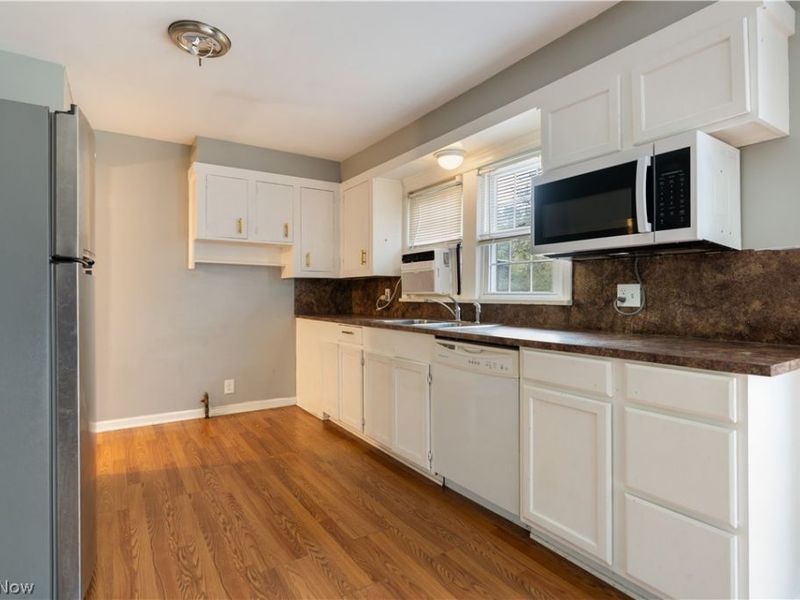 2551 Harsh Avenue SE, Massillon, OH 44646 Photo 7