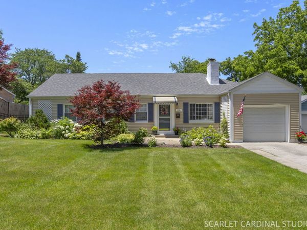 118 S President Street , Wheaton, IL 60187