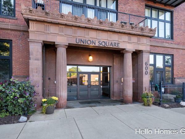 600 Broadway Avenue NW, Unit 228, Grand Rapids, MI 49504