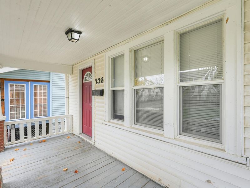 228 N Oakley Avenue, Columbus, OH 43204 Photo 3