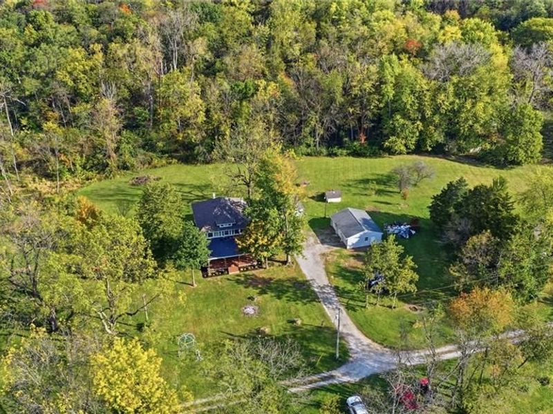 5627 S Pitchin Road, Springfield, OH 45502 Photo 2