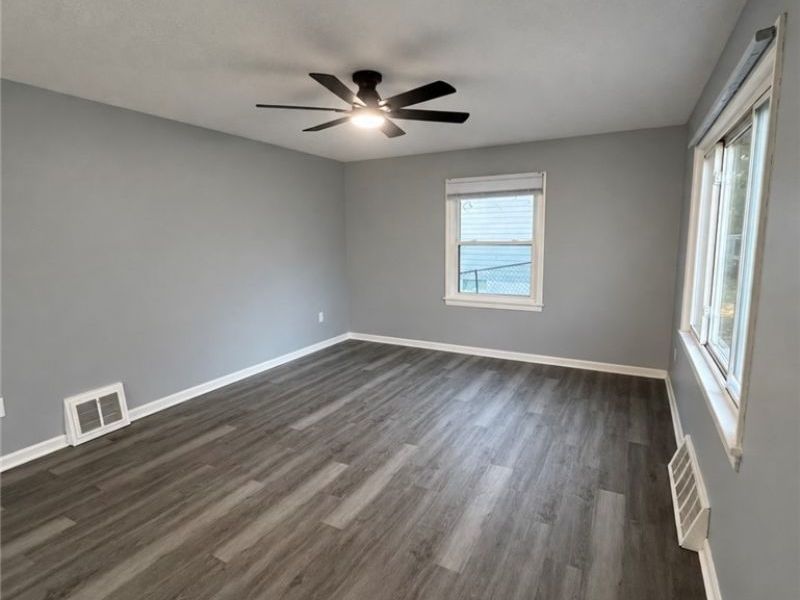 2595 Nesmith Lake Boulevard, Akron, OH 44314 Photo 4