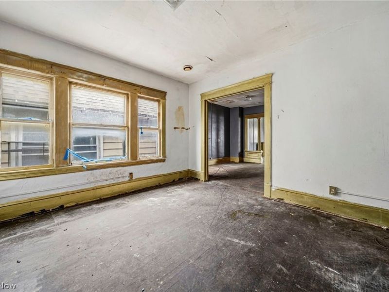 5605 Fleet Avenue, Cleveland, OH 44105 Photo 13