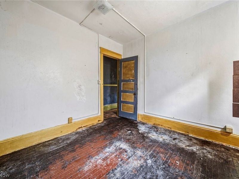 5605 Fleet Avenue, Cleveland, OH 44105 Photo 14