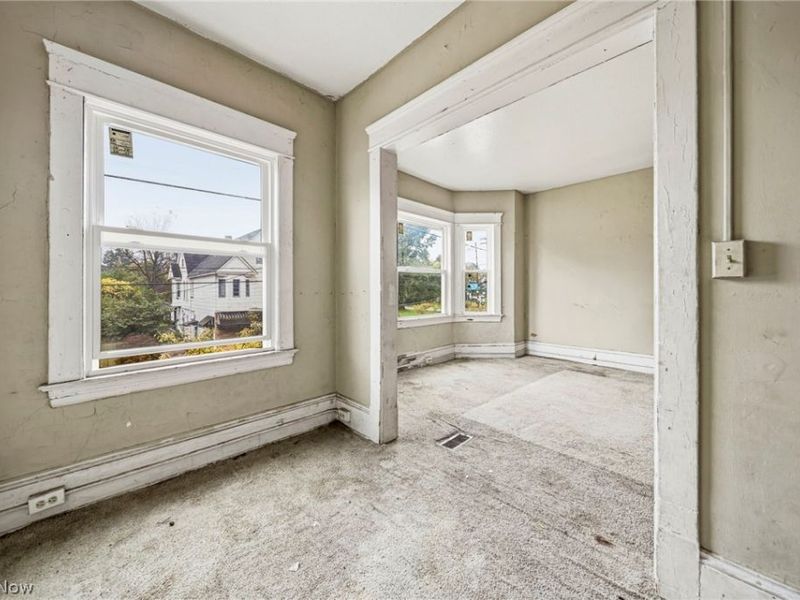 5605 Fleet Avenue, Cleveland, OH 44105 Photo 27