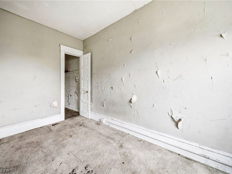 5605 Fleet Avenue, Cleveland, OH 44105 Photo 28