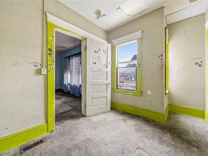 5605 Fleet Avenue, Cleveland, OH 44105 Photo 29