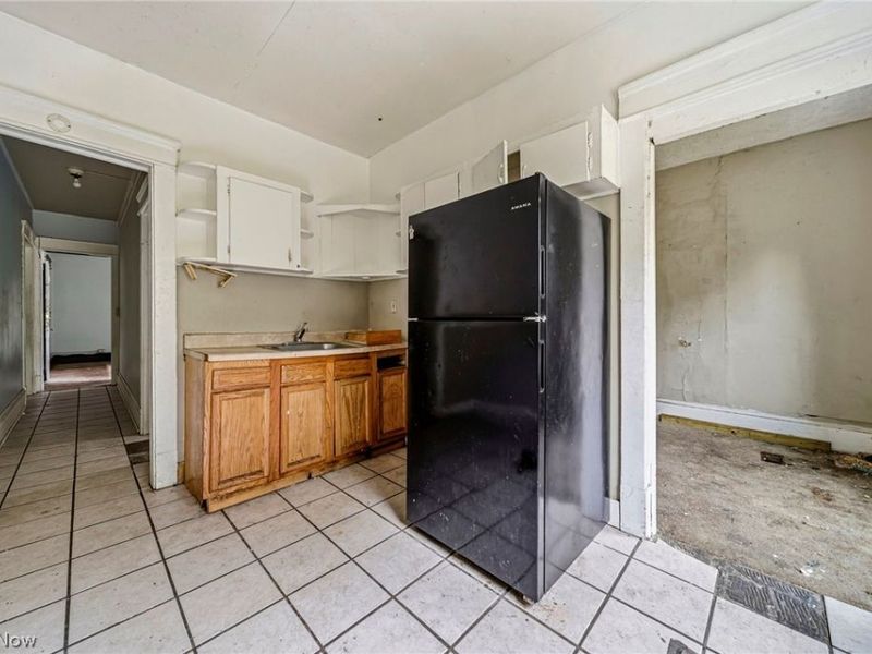 5605 Fleet Avenue, Cleveland, OH 44105 Photo 33