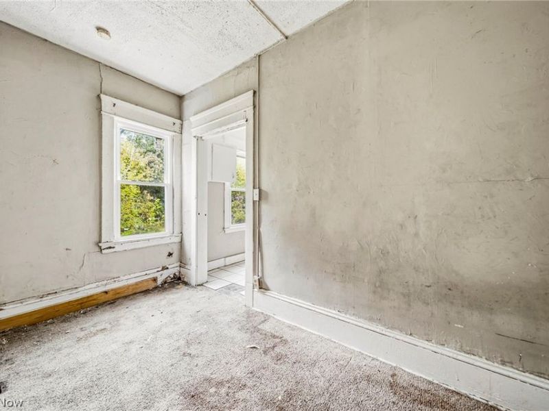5605 Fleet Avenue, Cleveland, OH 44105 Photo 37