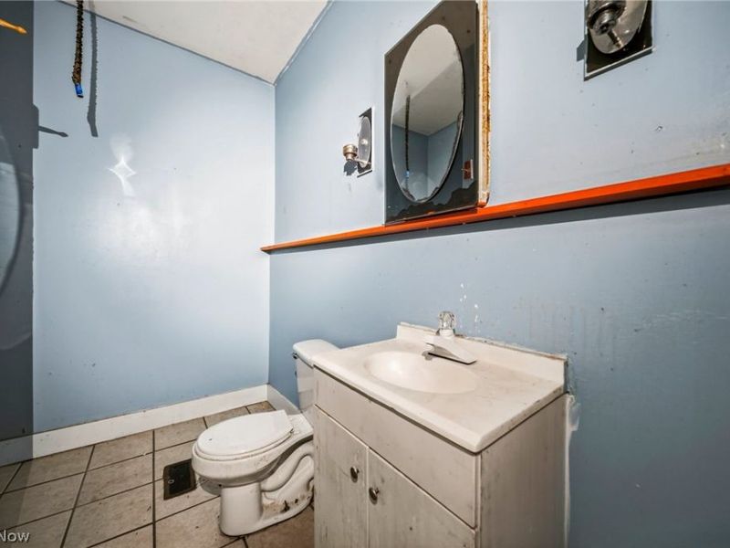 5605 Fleet Avenue, Cleveland, OH 44105 Photo 38