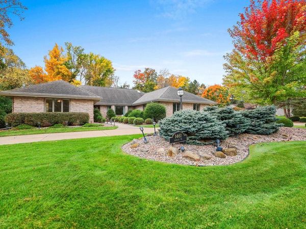 1461 NAVAJO TRAIL, Green Bay, WI 54313